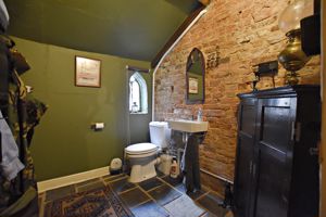 Photo 32- click for photo gallery